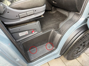 Camperfixx Einstiegs-Schrauben Abdeckkappen für Ducato Plattform (4er Set)